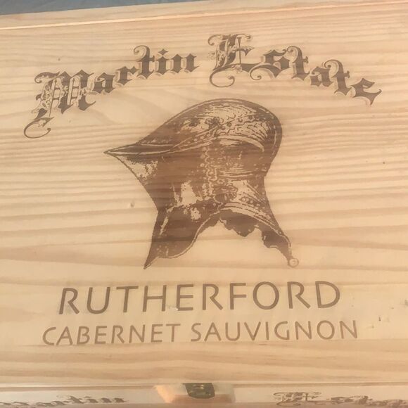 Great Wooden Wine Crate - Picture 3 of 5